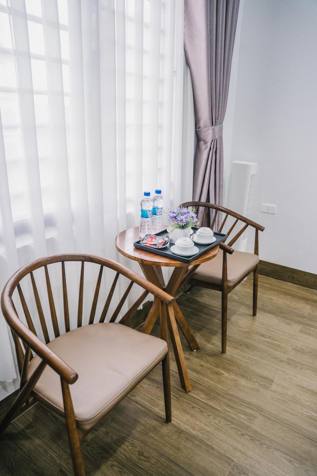 Tam Coc Lily Homestay Ninh Bình Exteriör bild
