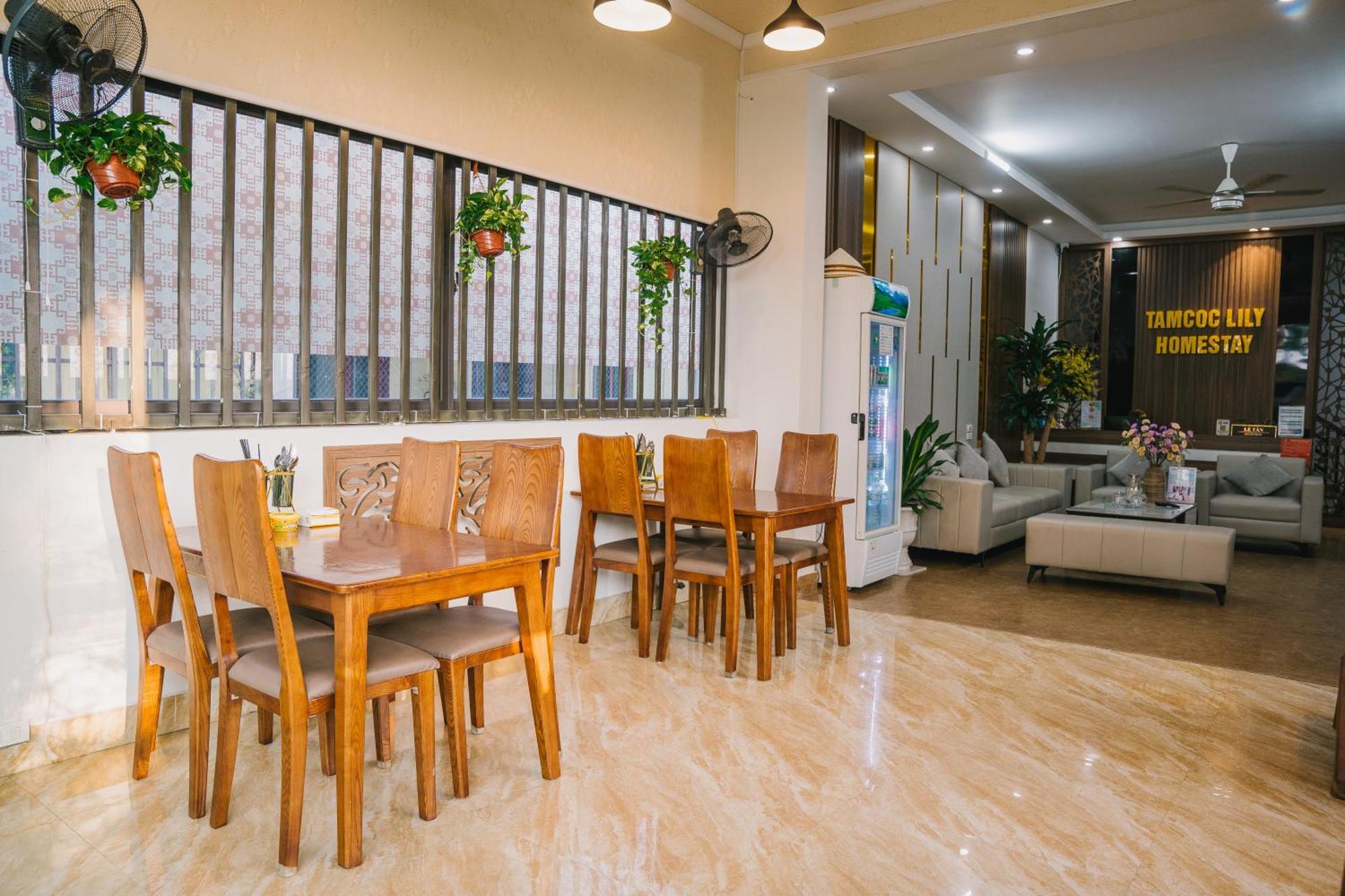 Tam Coc Lily Homestay Ninh Bình Exteriör bild